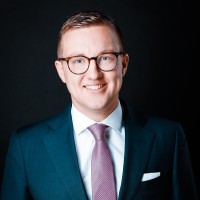 Dr. Yannik Breuer