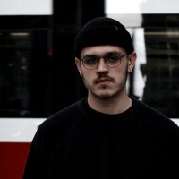 Simon Henley