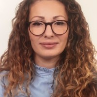 Daniela W.