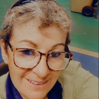 Leanne Warren