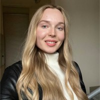 Арина Иванова