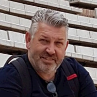 Ton Bakens