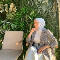 Nursel Y