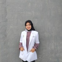 Trianasari Alviani Putri, S.Gz