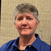 Lisa M Timmons
