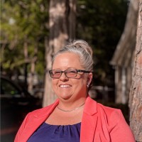 Suzanne Miller
