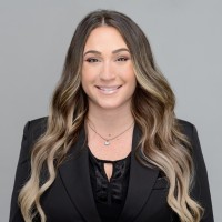 Kelli Tombros, Cic