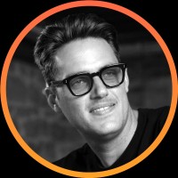 Paul de Castelbajac 🕶️