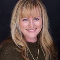 Amanda Davidson