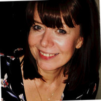 Nicola Squire