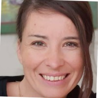 Angela Thiel