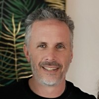 Michael Hallett