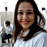 Fernanda Gomes deCarvalho