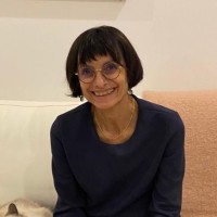 Michèle Expert