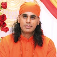 Swami Radeshwaranand