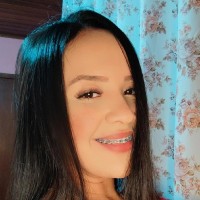 Laís Oliveira