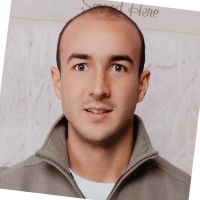 Alejandro Villalobos Estúa