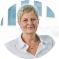 Jacqueline Nouwens