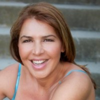 Claudia Lang