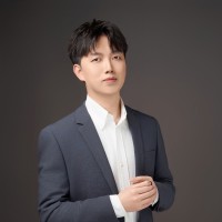 Yifei He