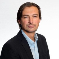 Dr. Achim Stecker