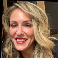 Lara Moreno, Mba, Cags