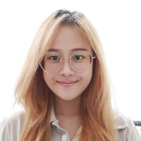 Esther Loo