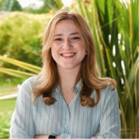 Elif Sarı