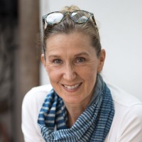 Lotta Adelstål