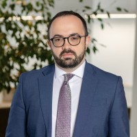 Adem Bilalli, Mba