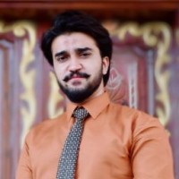 Dr Arslan Falak