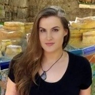 Suzanne Roth, Asa, Maaa