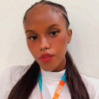 Agatha Oliveira