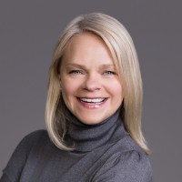 Lora Dennis