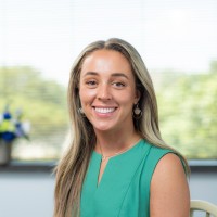 Julia Manna, Lmsw