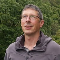 Barry Lynch
