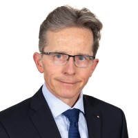 Dr. Henning Ziemer