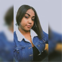 Isabella Oliveira