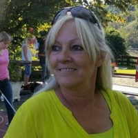 Iris-andrea Tschäpe