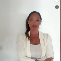 Laura Andrea benedetti
