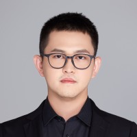 Chen 晨 Hou 侯