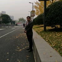 张艳发