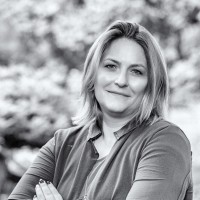 Ágoston Polacsek Eszter