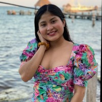VIVIANA UC FERNANDEZ