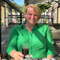 Esther Van Der Bend