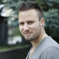 Milos Jakubik