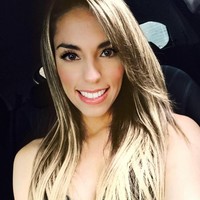 Aline Valle