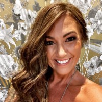 Tammy R.