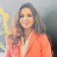 Dr Renu Dangi