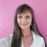 Angèle Van Der Star Mel Med